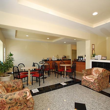 Millville Motorsports Inn And Suites 内观 照片
