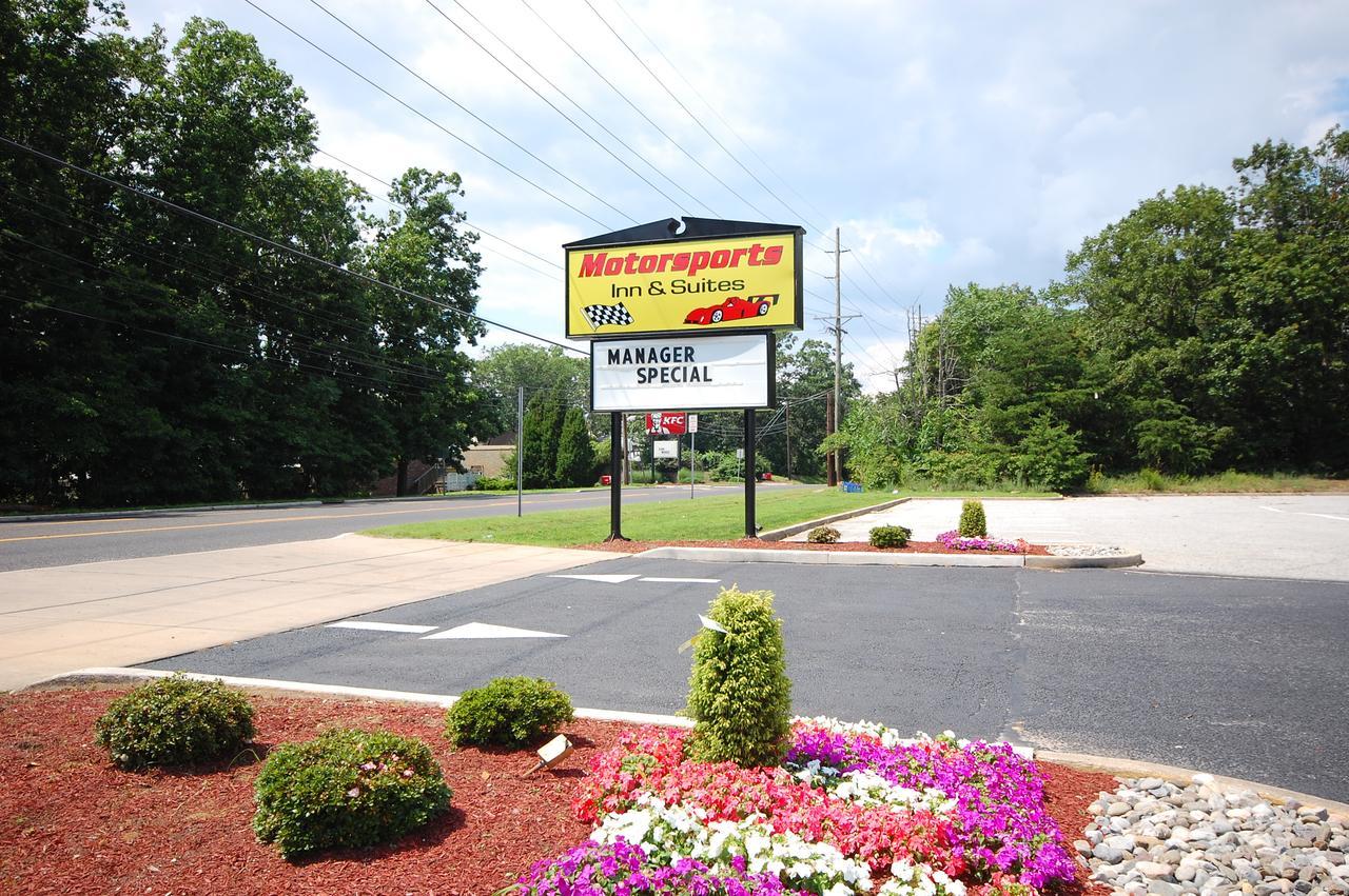 Millville Motorsports Inn And Suites 外观 照片